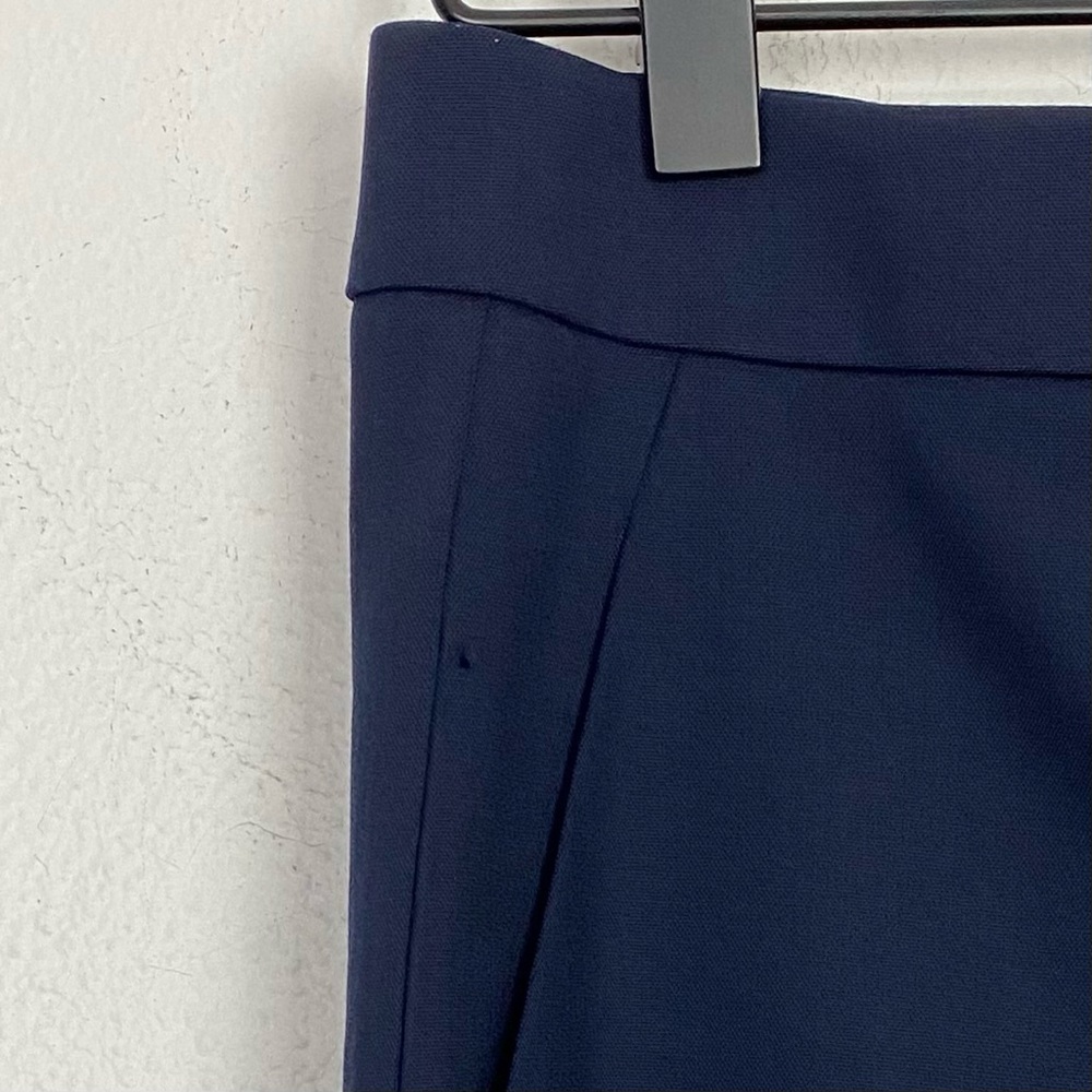 St. John Stretch Tropical Wool Cropped Pant With Bottom Cuff - Picture 8 of 10
